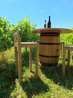 Tabouret en bois massif