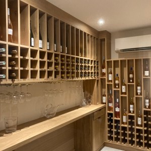 Cave à vin en sur mesure en bois massif